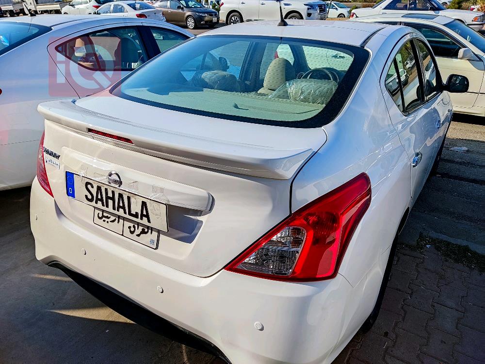 Nissan Sunny